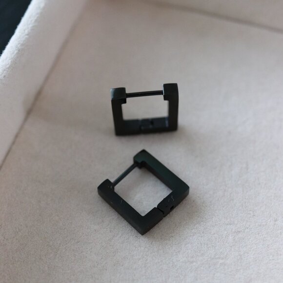 Square Style Huggie Hoop Earrings Black Stainless Steel - Picture 2 of 4